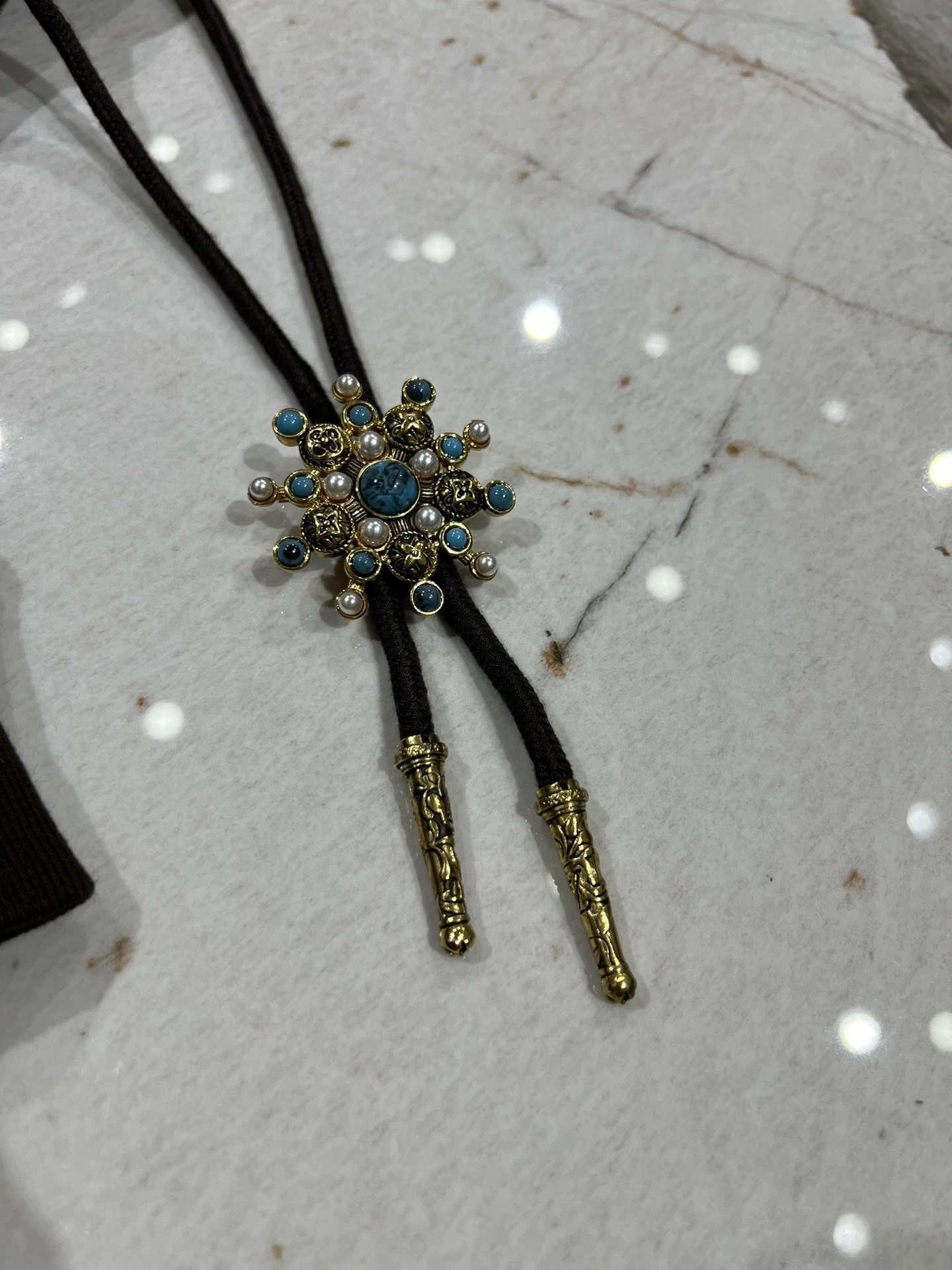 wg.luxury- 8V oversized item:D-F140J2108